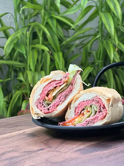 2. Sandwich Roasbee